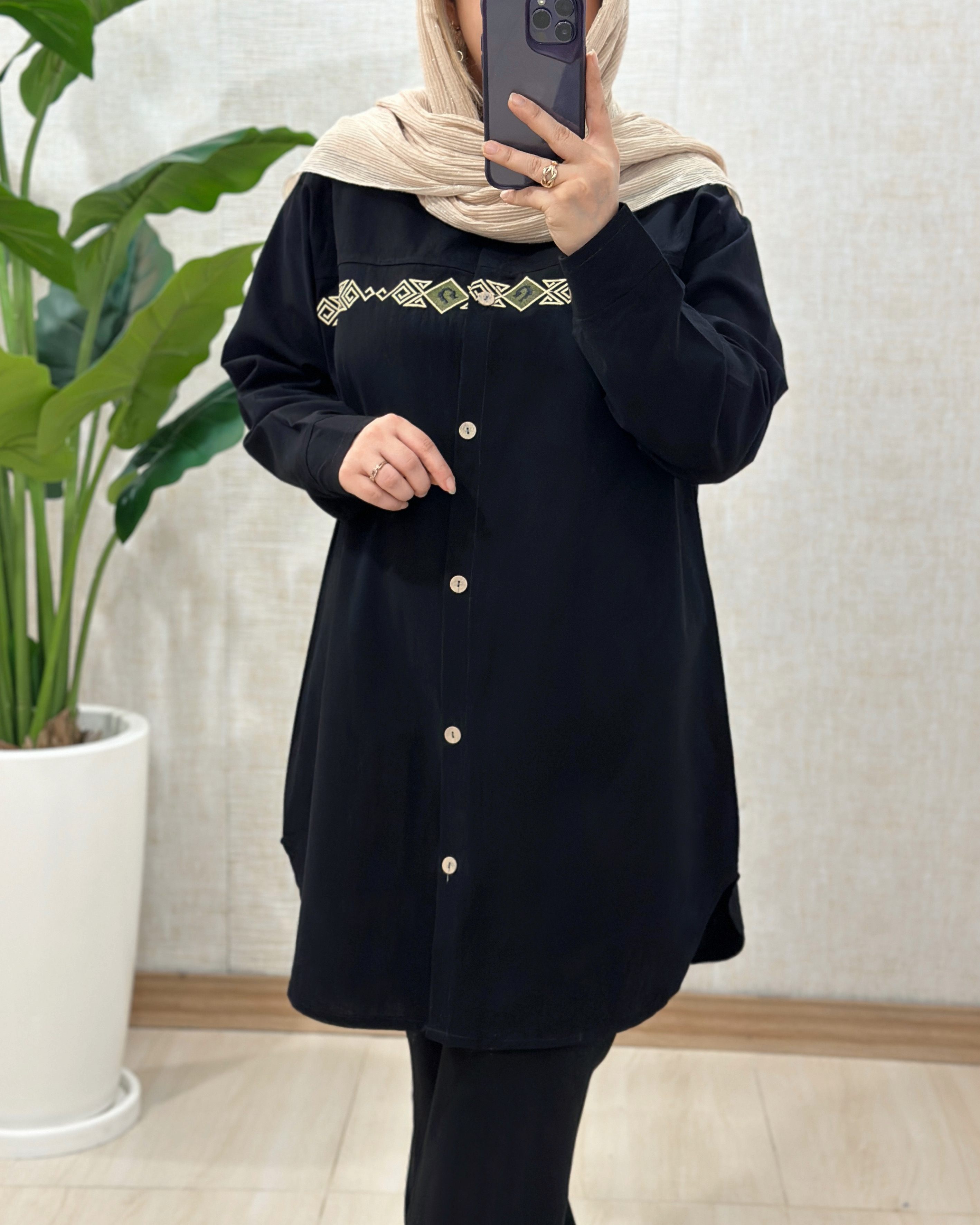 C480-مانتو گلدوزی