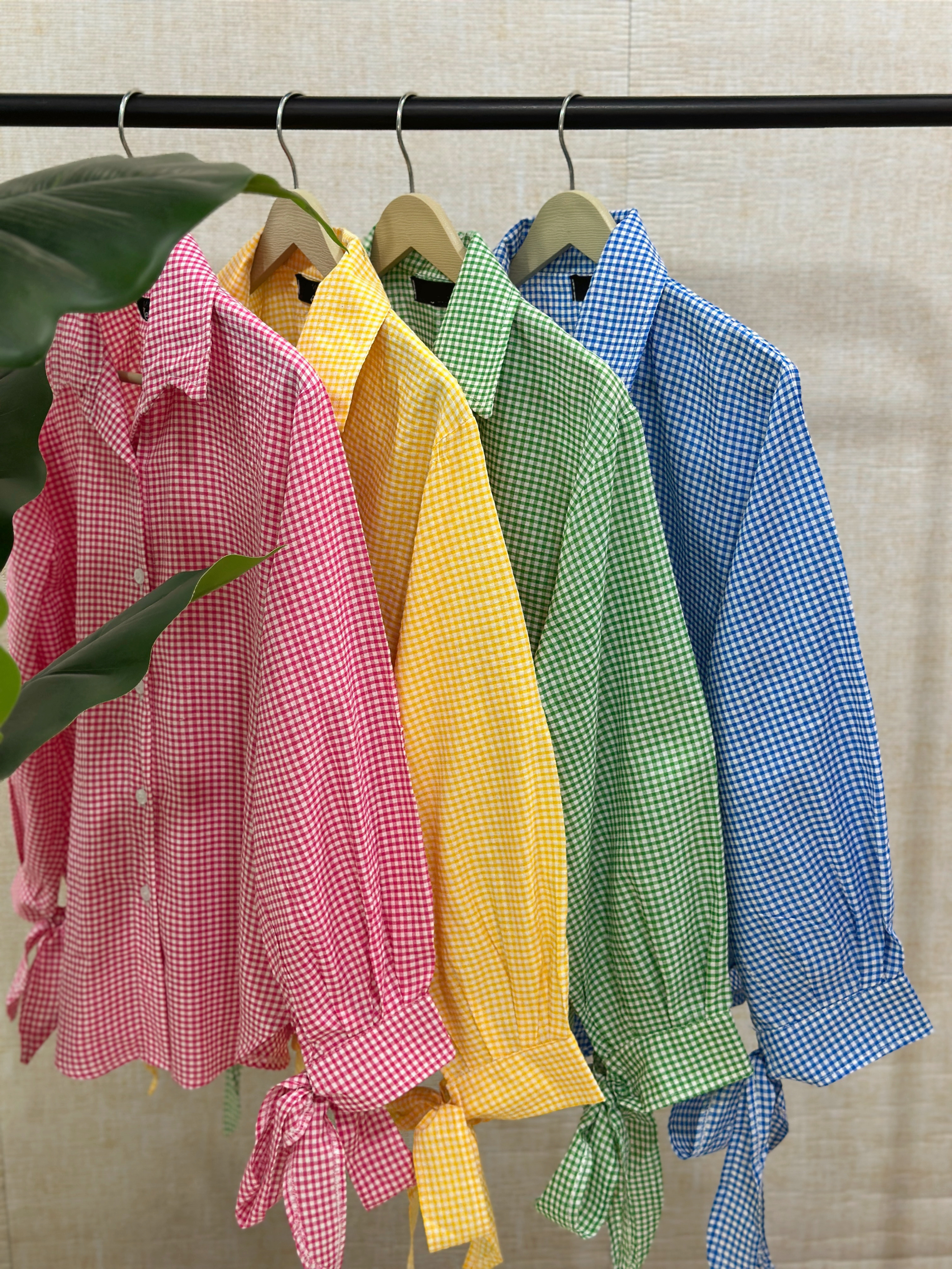 C383- شومیز چهارخونه